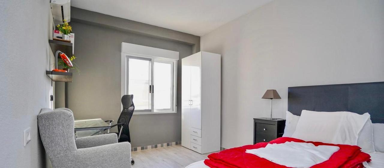 סנטה פולה Three Bedroom Top Apartment By The Beach מראה חיצוני תמונה